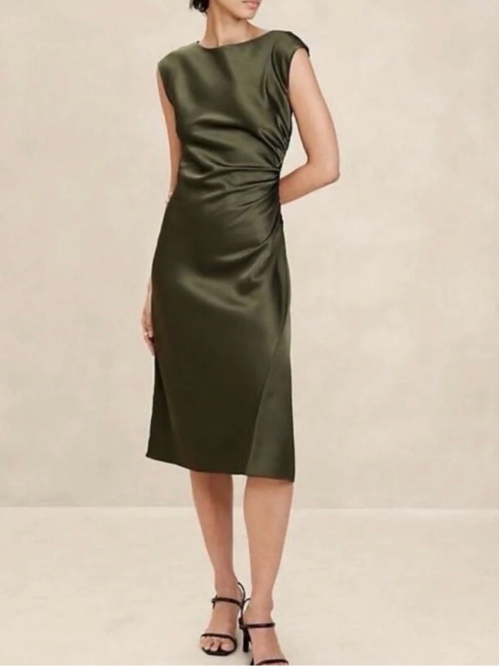 Banana Republic Ruched Side Dress in Olive Green